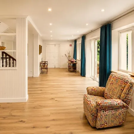 Amplia Casa Con Jardín, Terraza Y Parking Privado Boó de Piélagos