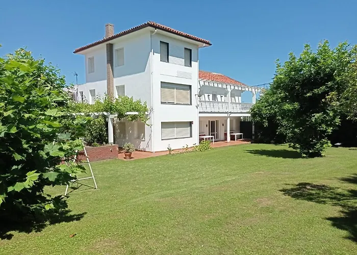 Anievas Villa *